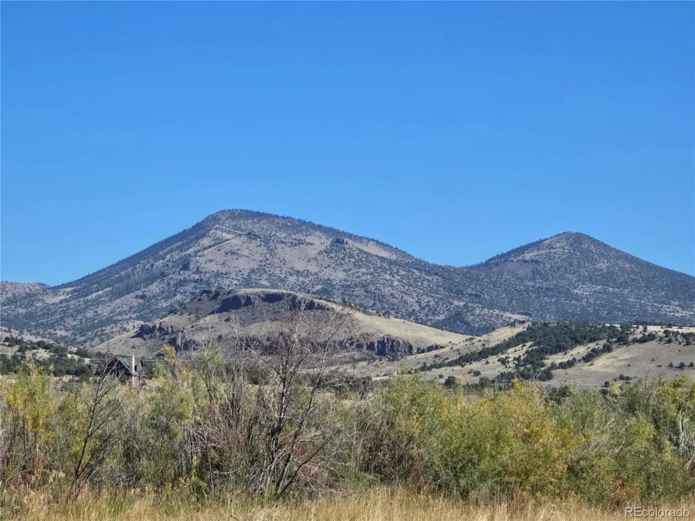 1862 River Island Drive South Fork, CO 81154