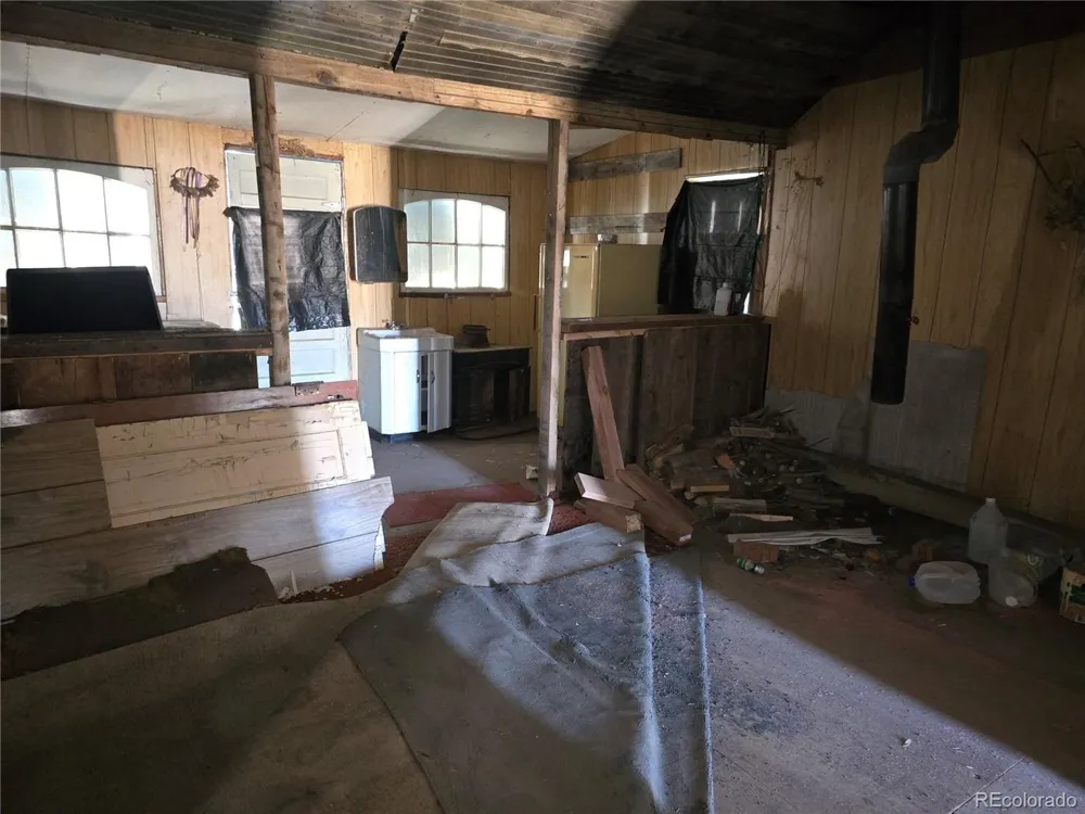 906 Victor Avenue Goldfield, CO 80860
