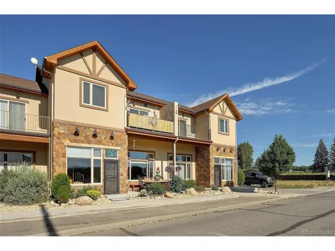 123 Halley's Avenue #C