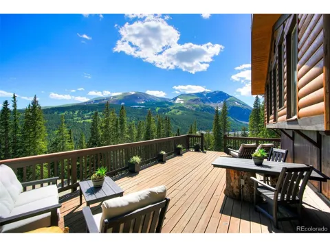 926 Nuthatch Drive