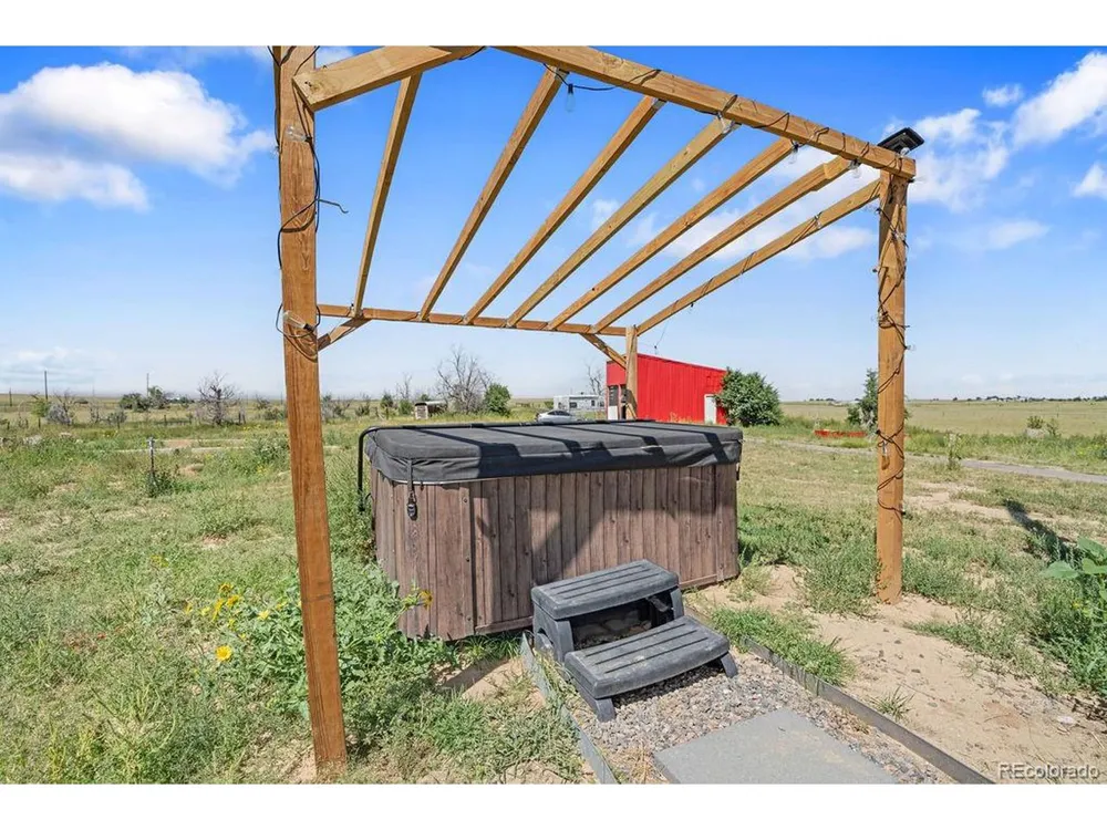 8450 Edison Road Yoder, CO 80864