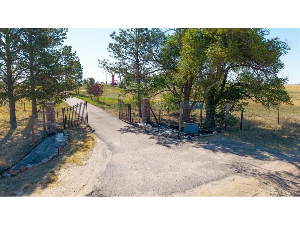 8450 Edison Road Yoder, CO 80864