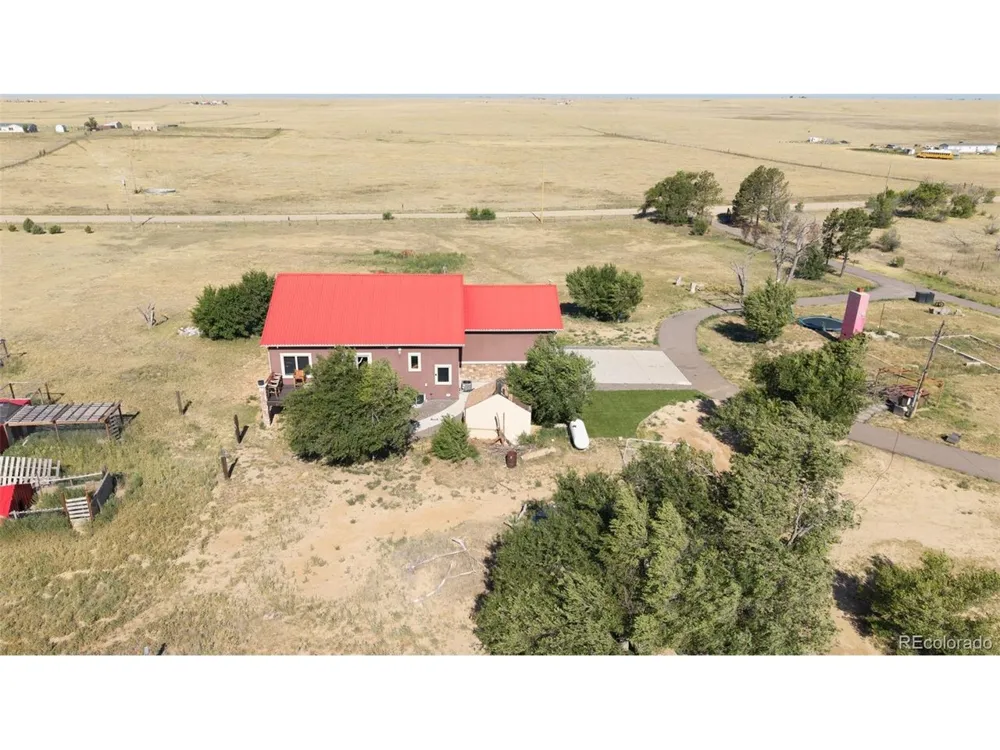 8450 Edison Road Yoder, CO 80864