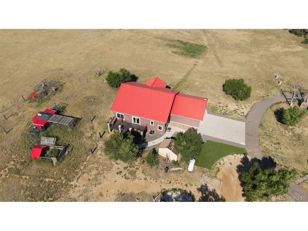 8450 Edison Road Yoder, CO 80864