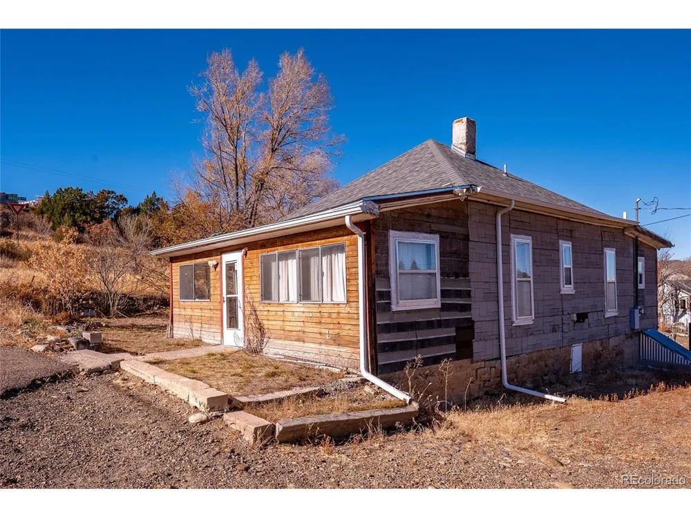 1005 E 4th Street Trinidad, CO 81082