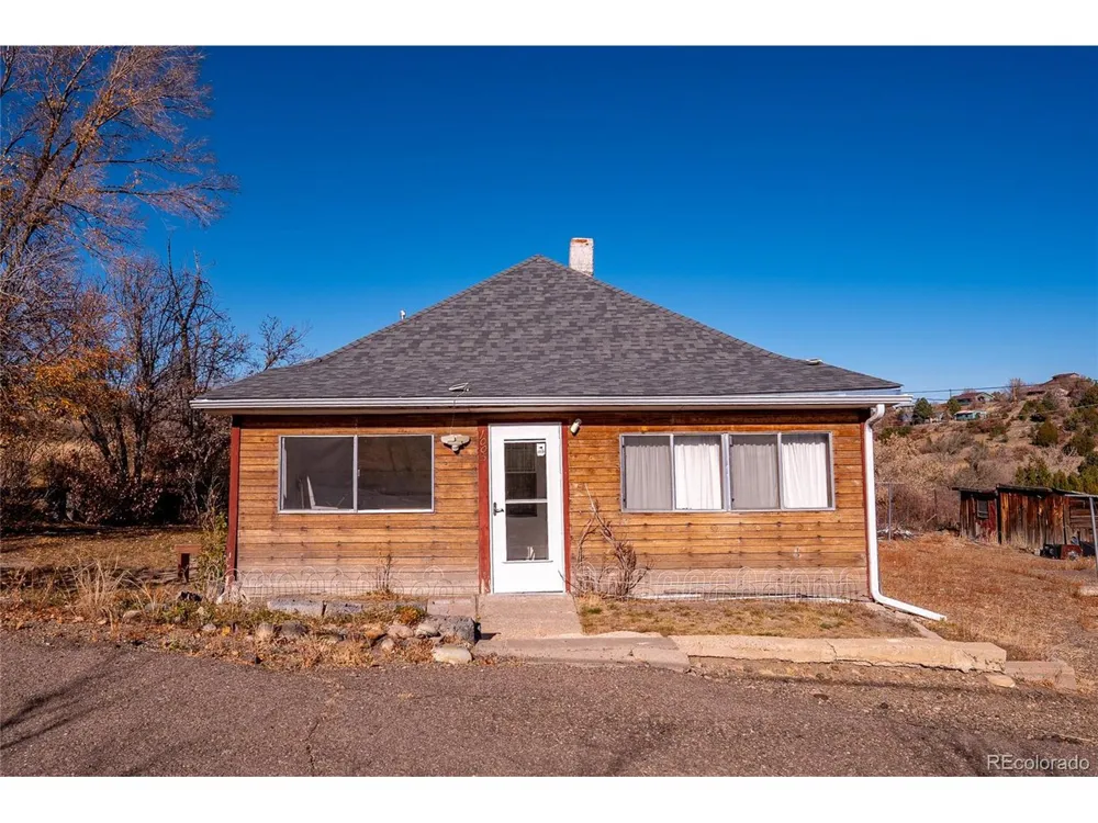 1005 E 4th Street Trinidad, CO 81082