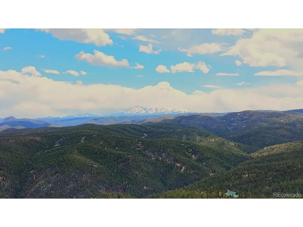 13499 S Firedog Way Larkspur, CO 80118