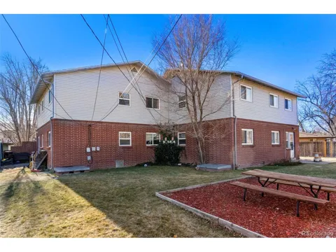 8967 W 54th Place