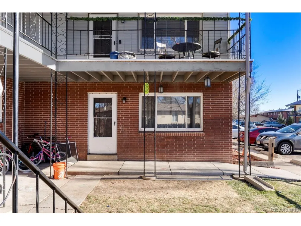 8967 W 54th Place Arvada, CO 80002