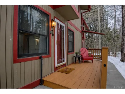 160 Creekside Drive #20