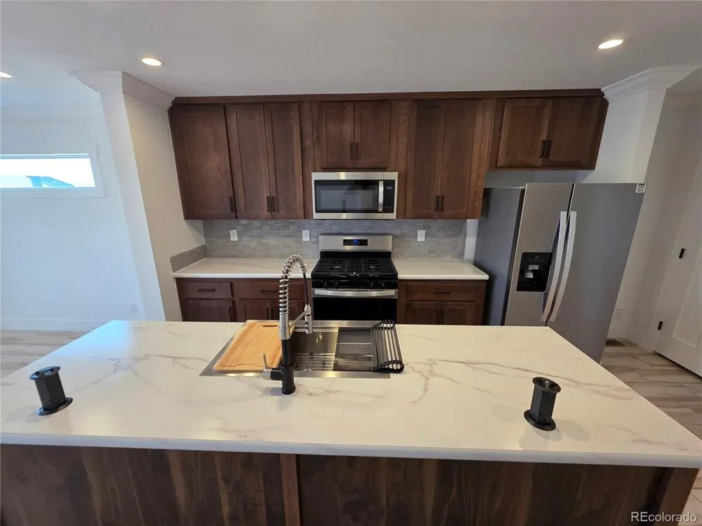 4 Deklen Williamsburg, CO 81226