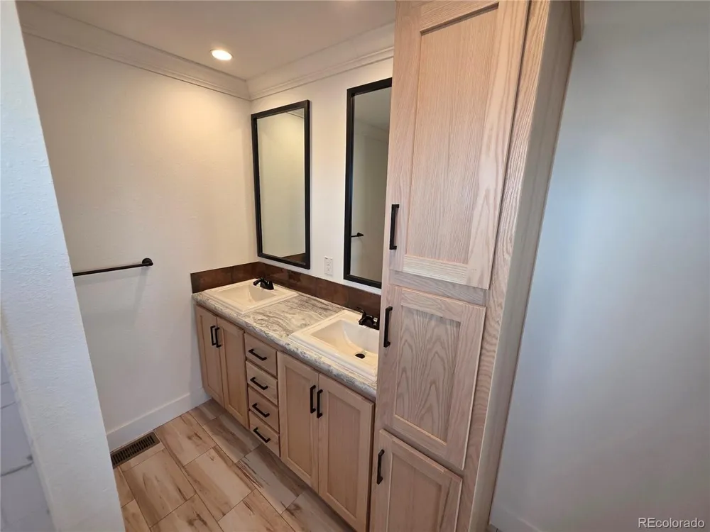 4 Deklen Williamsburg, CO 81226