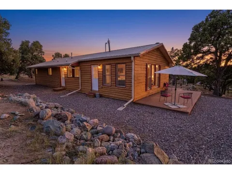3520 Forest Trail