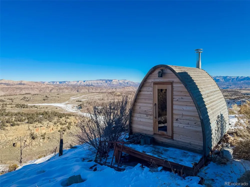 1725 35 1/10 ROAD De Beque, CO 81630