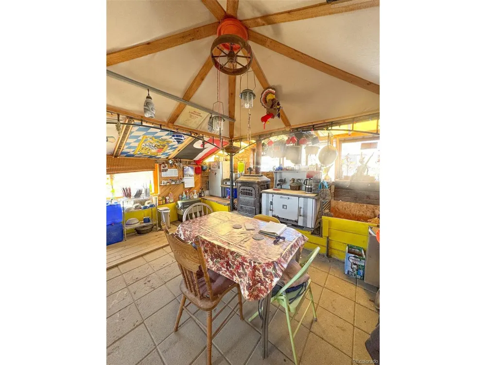 1725 35 1/10 ROAD De Beque, CO 81630