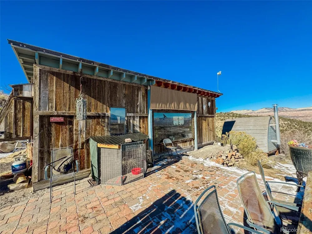 1725 35 1/10 ROAD De Beque, CO 81630