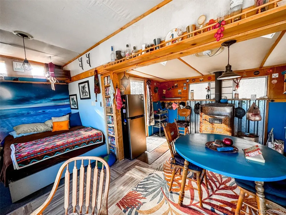 1725 35 1/10 ROAD De Beque, CO 81630