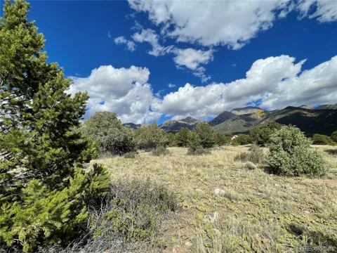 1566 Rocky Mountain Trail