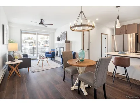 281 Meadow Mile W #2