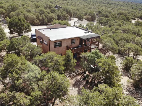 2720 Carefree Way
