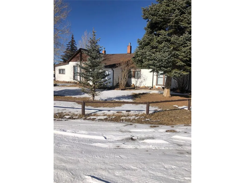453 Mckinley Street Walden, CO 80480
