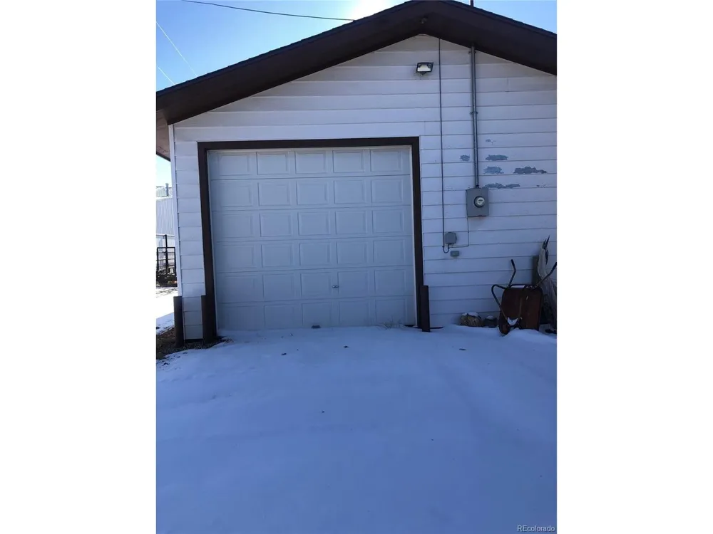 453 Mckinley Street Walden, CO 80480