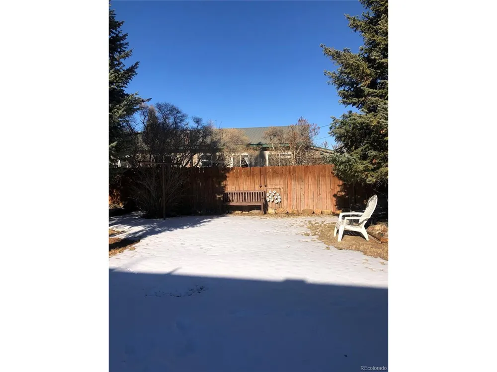 453 Mckinley Street Walden, CO 80480