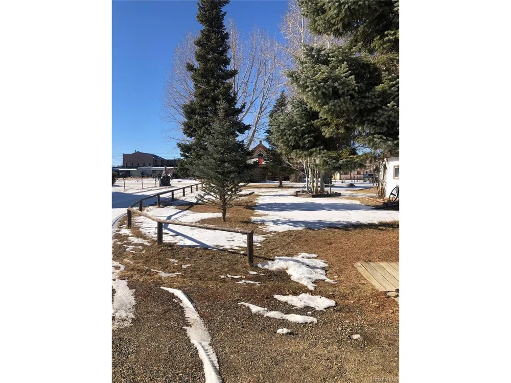 453 Mckinley Street Walden, CO 80480