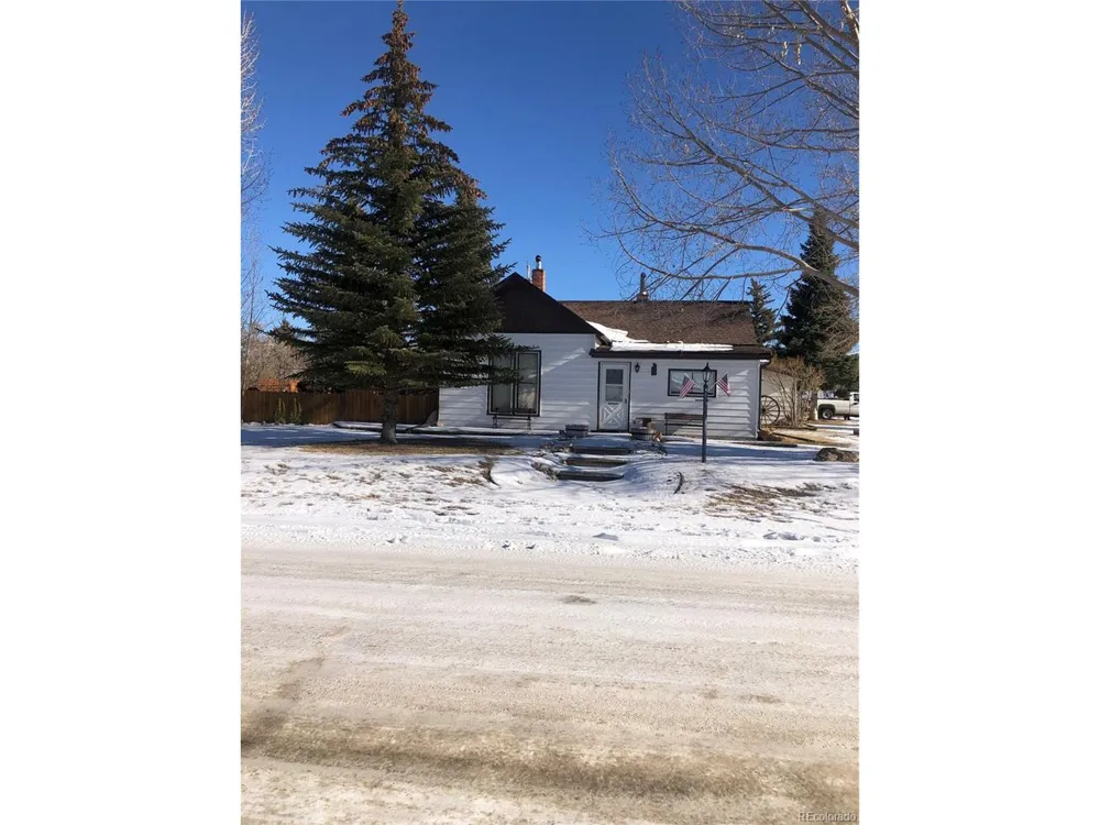 453 Mckinley Street Walden, CO 80480