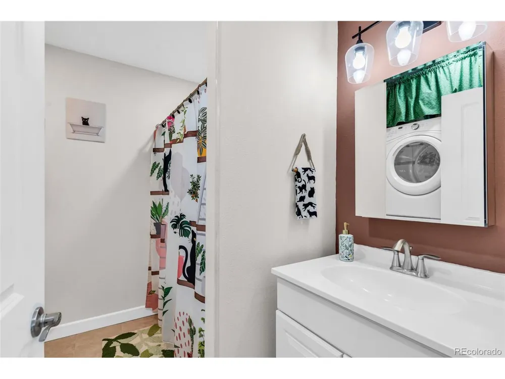 10380 Coyote Lane Rye, CO 81069