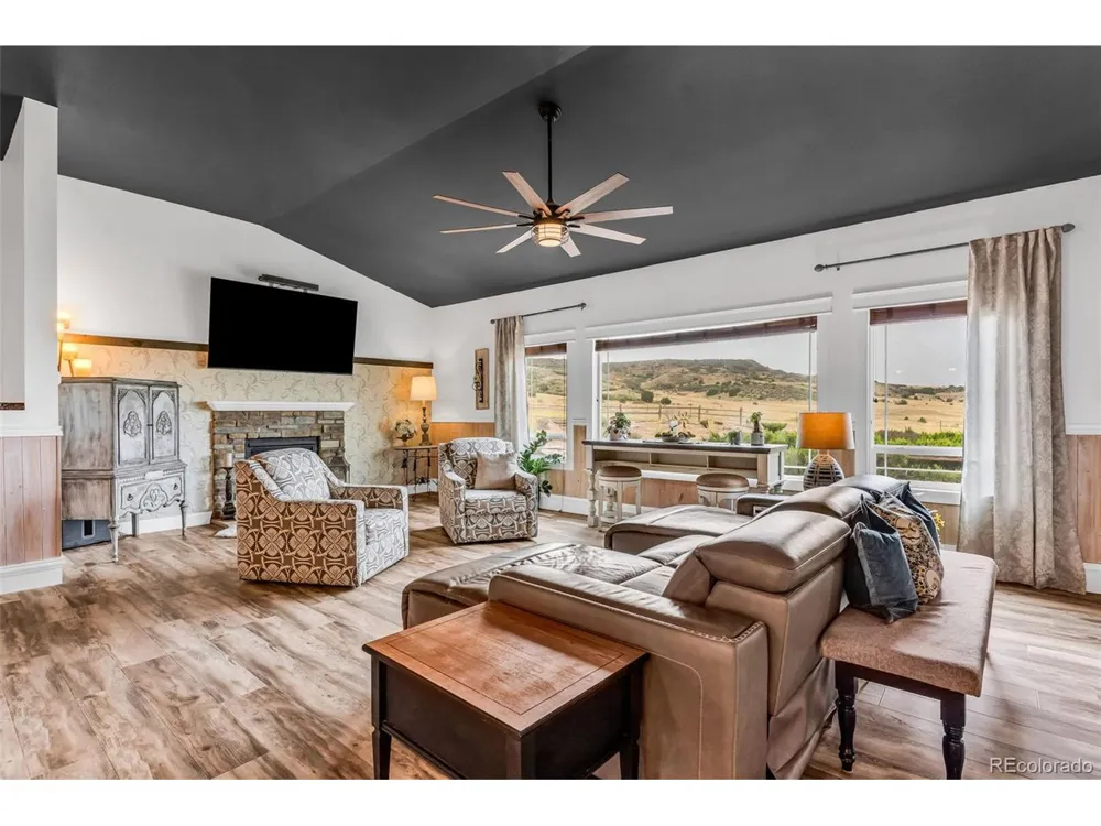 10380 Coyote Lane Rye, CO 81069