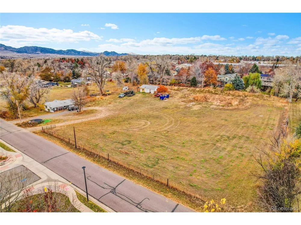 9909 W 70th Avenue Arvada, CO 80004
