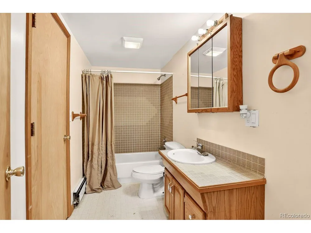 7505 County Road 43 Bailey, CO 80421