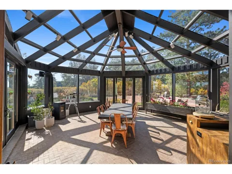 7225 Box Canyon Road