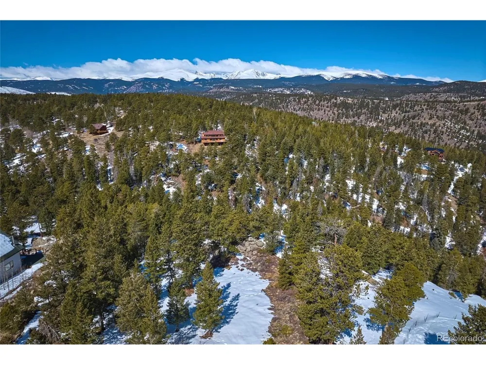 815 Cougar Run Nederland, CO 80466