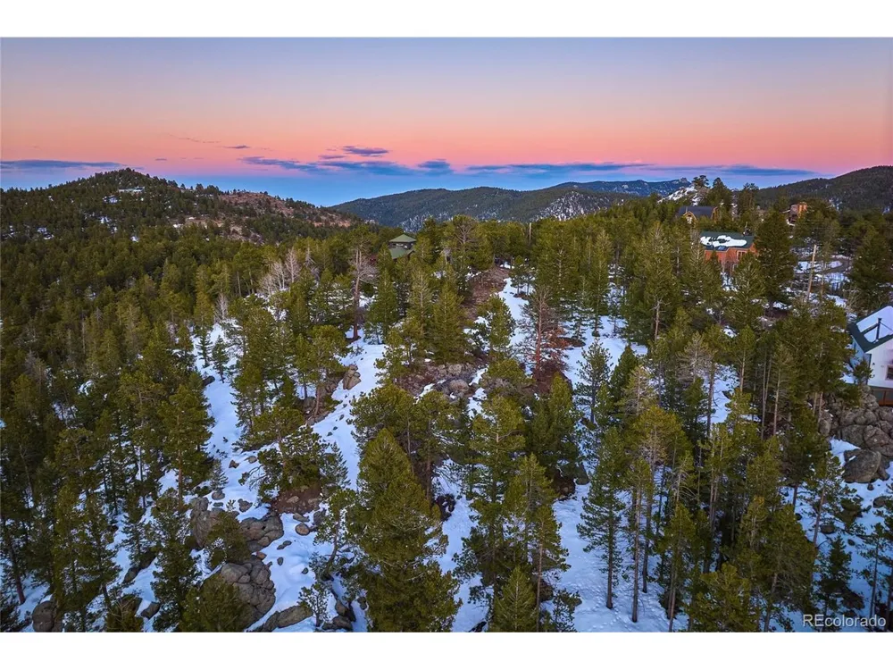 815 Cougar Run Nederland, CO 80466