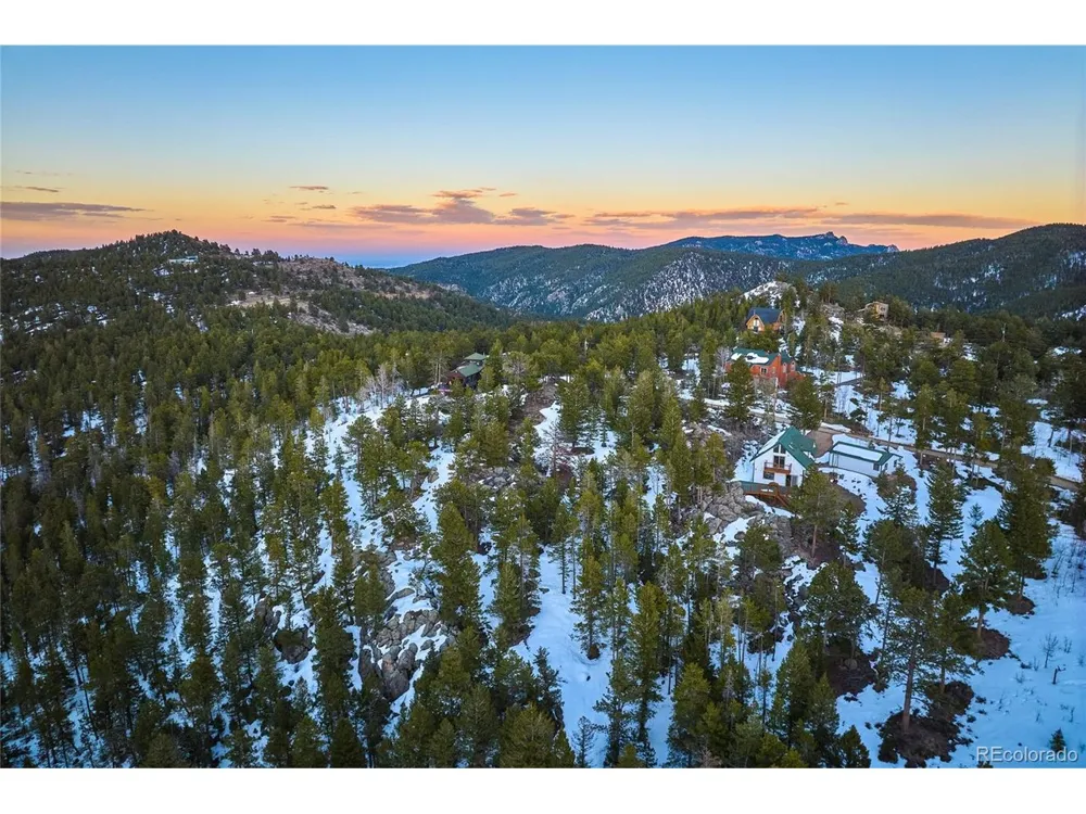 815 Cougar Run Nederland, CO 80466
