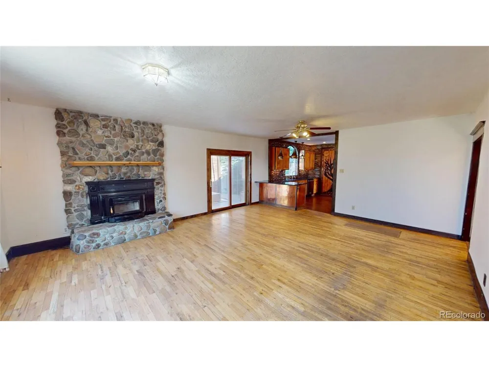 309 Main Street Romeo, CO 81148