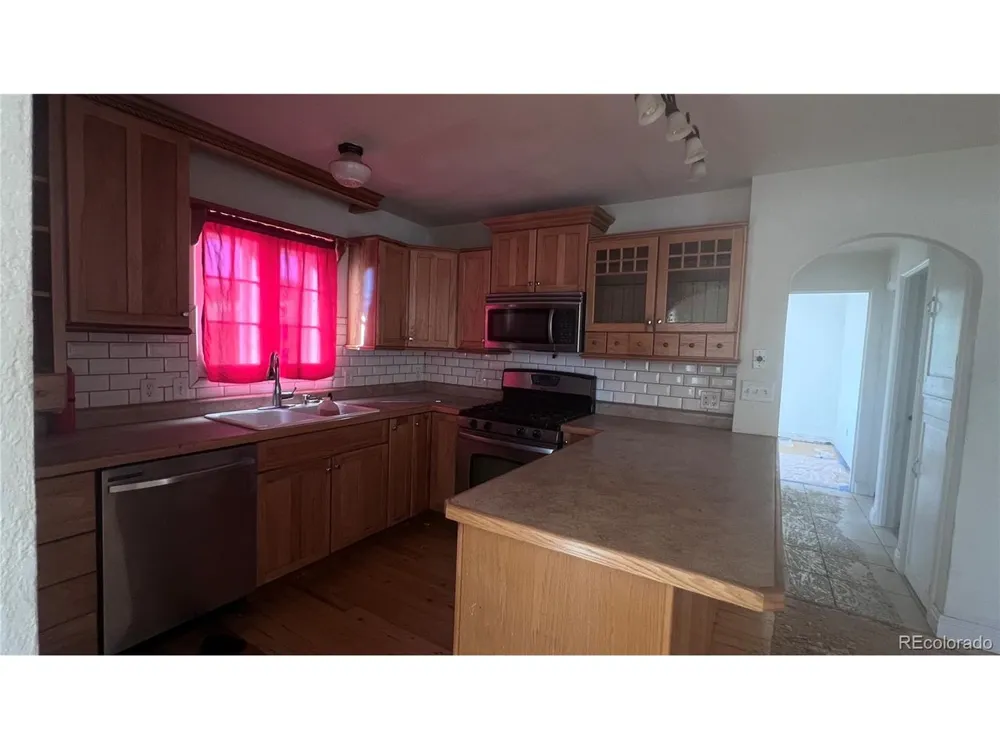 697 27 1/2 COURT Grand Junction, CO 81506