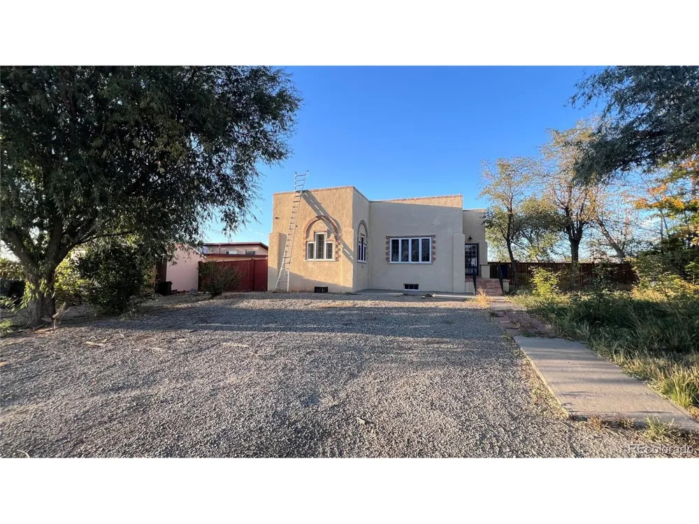 697 27 1/2 COURT Grand Junction, CO 81506