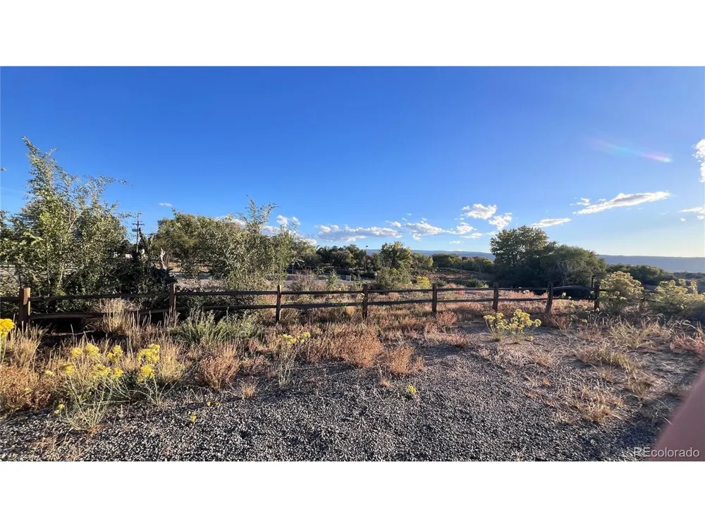 697 27 1/2 COURT Grand Junction, CO 81506