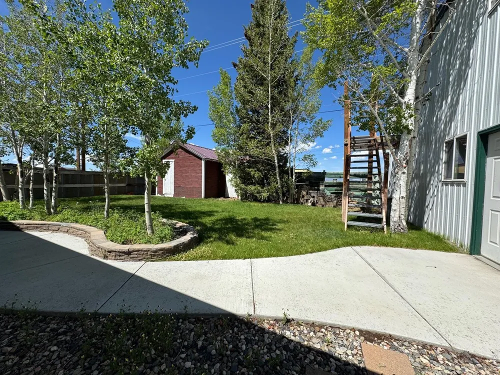 170 Logan Street Walden, CO 80480