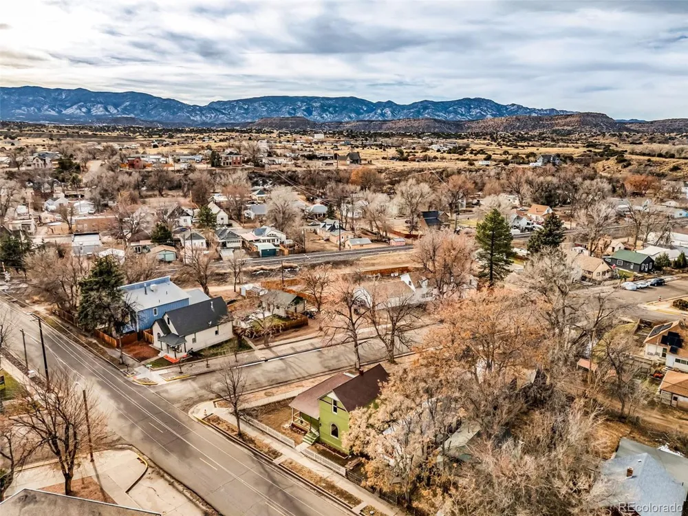 203 Frazier Avenue Florence, CO 81226