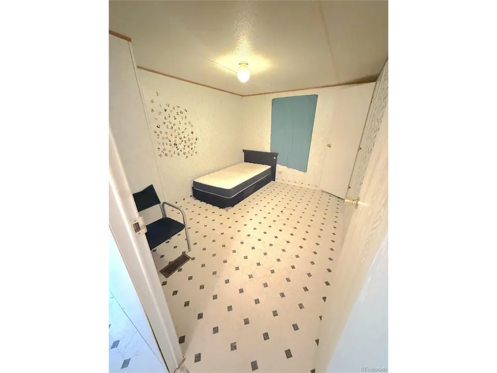 10850 County Road 45 Center, CO 81125