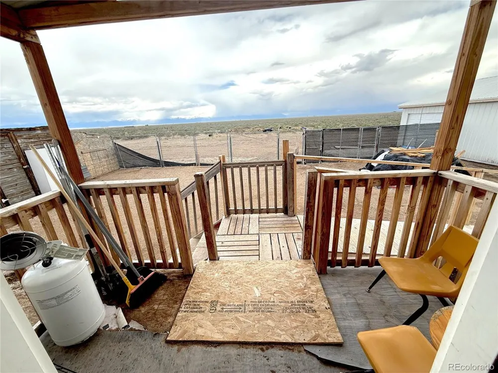10850 County Road 45 Center, CO 81125