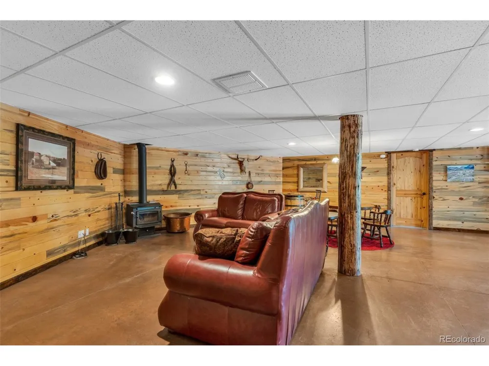 2100 County Road 310 Westcliffe, CO 81252