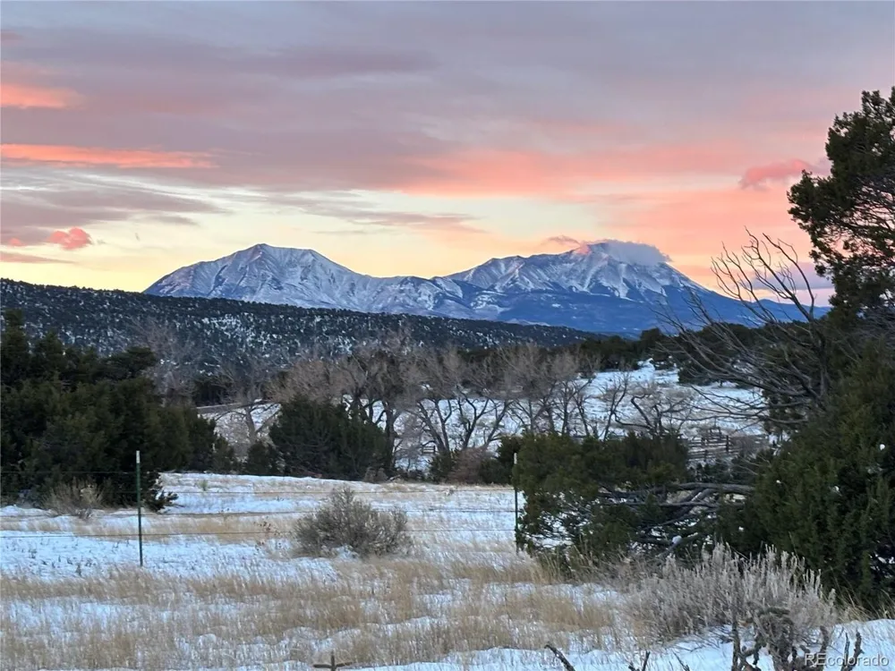 23 Black Diamond Drive Walsenburg, CO 81089
