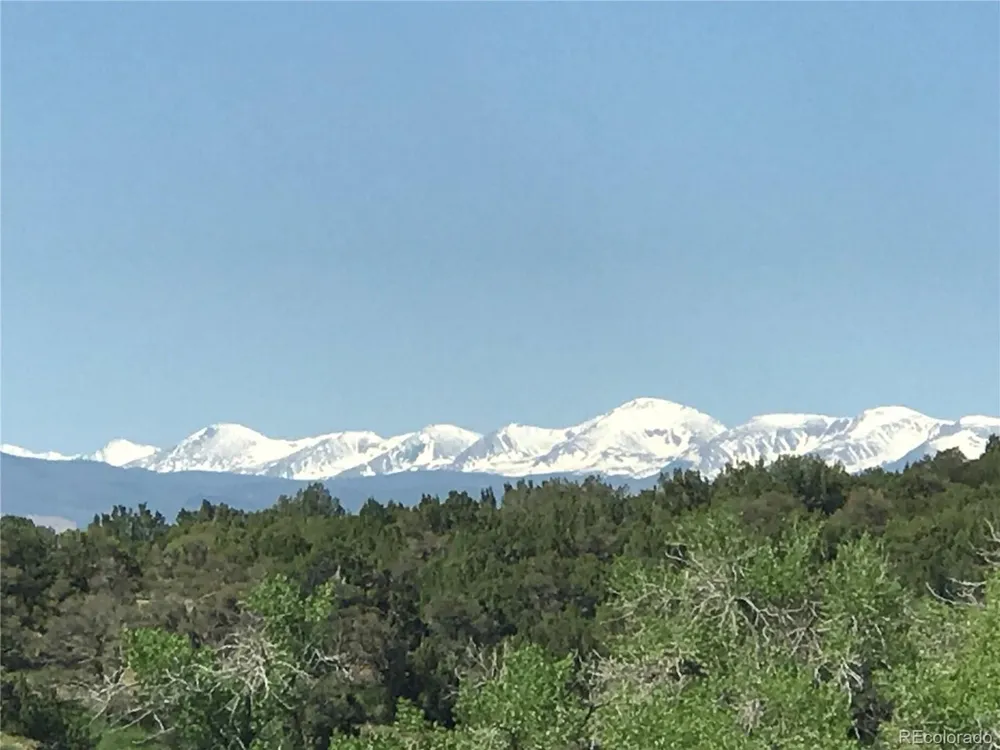 23 Black Diamond Drive Walsenburg, CO 81089