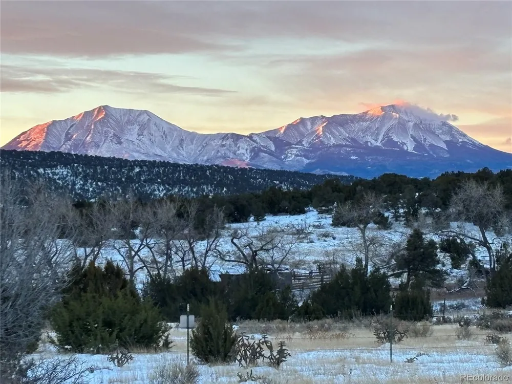 23 Black Diamond Drive Walsenburg, CO 81089