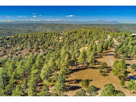 33250 Fox Trail